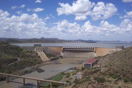 Gariep Dam (Wikipedia)